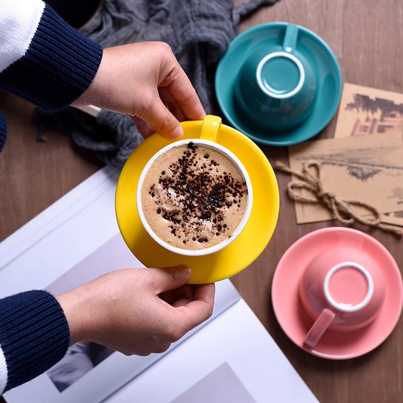 220ml High-Grade Ceramic Coffee Cups Coffee Cup Set Simple European Style Milk Mug Cappuccino Flower Cups Latte