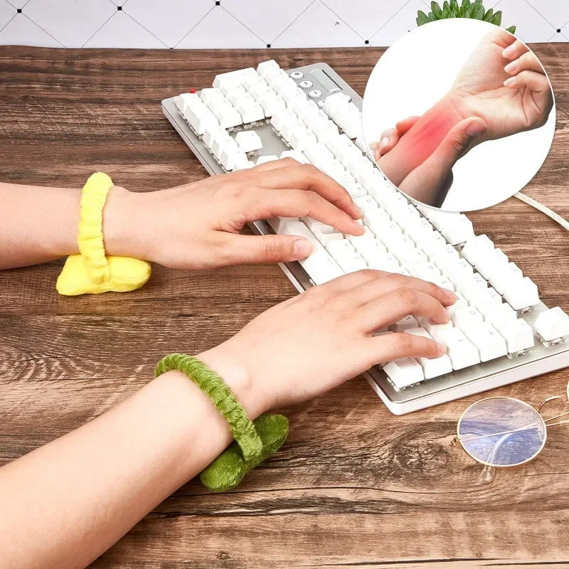 Mini Office Worker Multi-purpose Wrist Pad Mouse Wrist Guards Mouse Wrist Soft and Freely Moveable Wrist Hand Protect Pillow