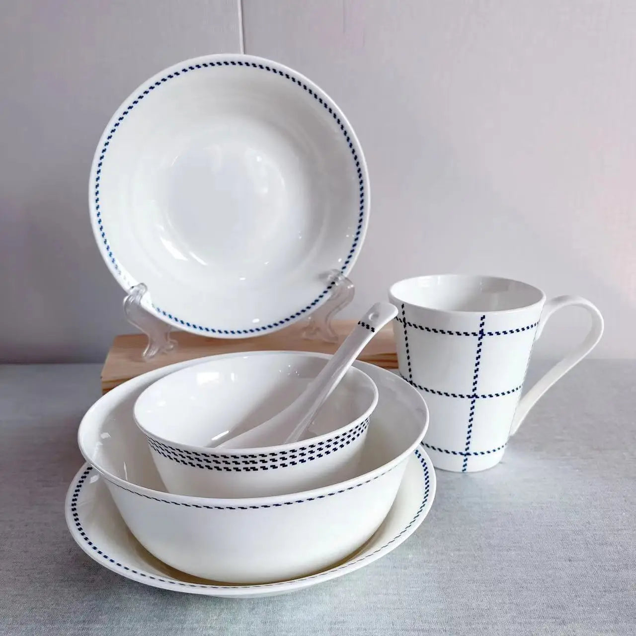 Tangshan Bone Porcelain Series Tableware, Various Type Bowls, Microwave Ovens, Household Hotels, Pure White Simple Rice Bowls