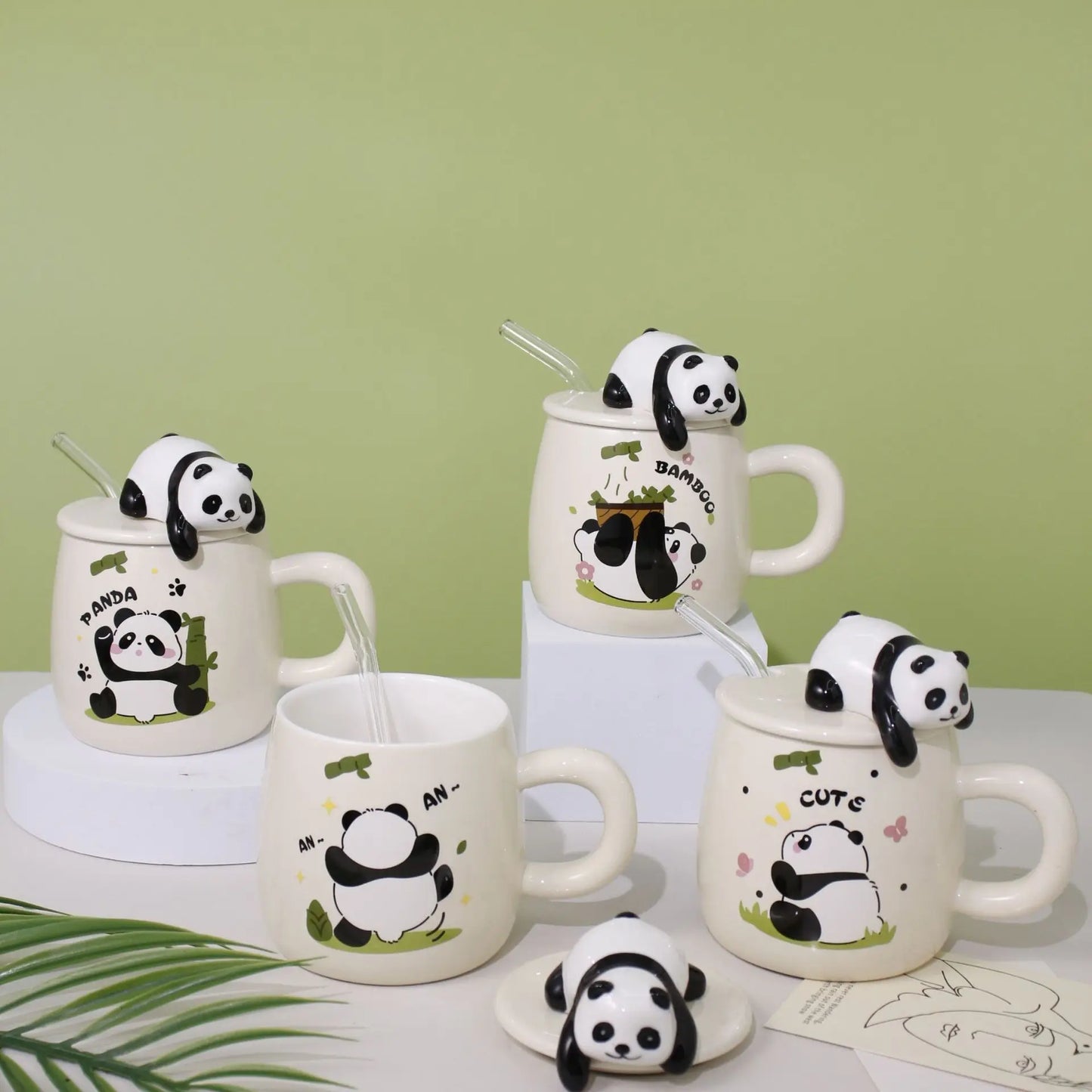 420ml Cute cartoon panda Mug Ceramic Hand-painted Pattern Mug with Lid Spoon Coffee mugs Milk Tea Mugs Breakfast Cup Gift Cup