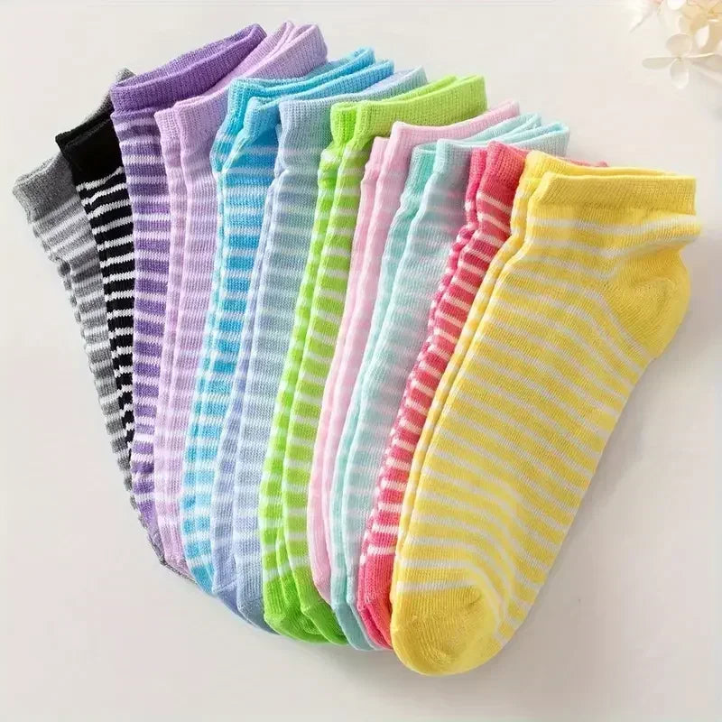 10/20/30/50/100Pairs Heart Print Socks Valentine's Day Candy Colored Ankle Socks Women's Stockings & Hosiery