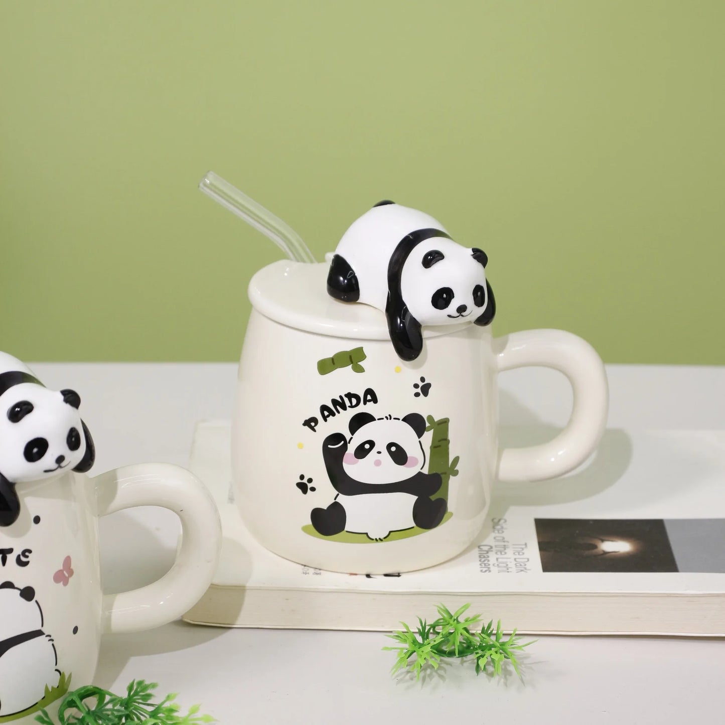 420ml Cute cartoon panda Mug Ceramic Hand-painted Pattern Mug with Lid Spoon Coffee mugs Milk Tea Mugs Breakfast Cup Gift Cup
