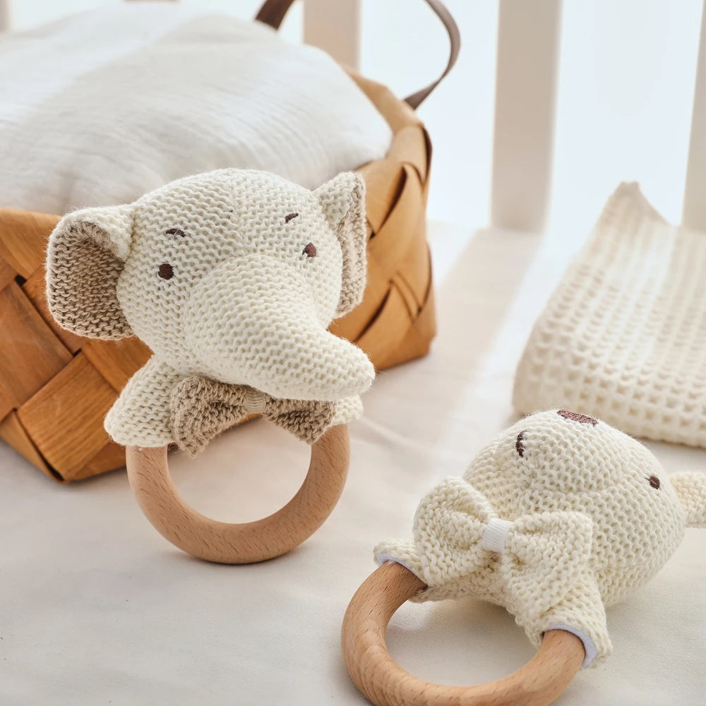 Baby Rattle Toys Cute Bear Crochet Animal Toys Cartoon Wooden Teether Baby Mobile Crib Product Wooden Newborn Rattle Toys