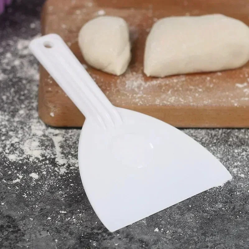 DIY Soft-scratch Boards Chocolate Baking Shovel Cake Cutting Knife Plastic Scraper Butter Dough Cutter Baking Kitchen Tools