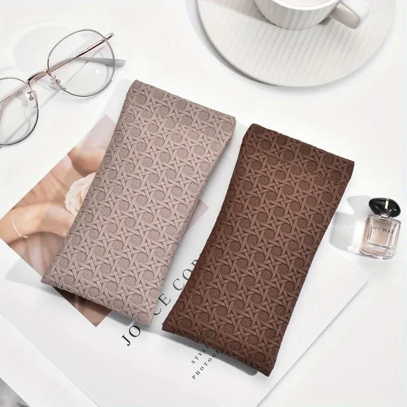 Portable Squeeze Top Sunglass Case - Leather Soft Sunglasses Case Easy To Use Eyeglasses Case Pouch