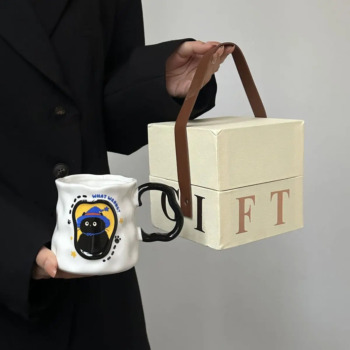 Irregular Cat Ceramic Mug, Birthday Gift Cup for Girlfriends and Girls, Creative Party Souvenir Gift Box Packaging Drinkware